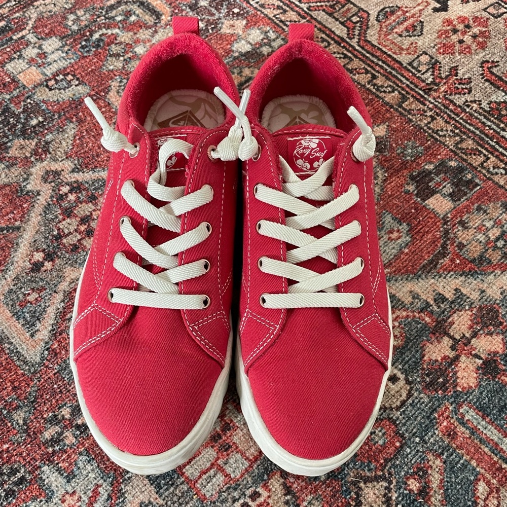 Roxy Sheilahh Slip on Platform